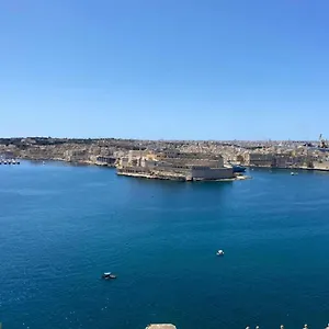 https://valletta-3-bedroom-apartment.qawrahotelsmalta.org