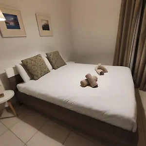 https://seaside-oasis-your-own-private-getaway-in-st-julians.qawrahotelsmalta.org